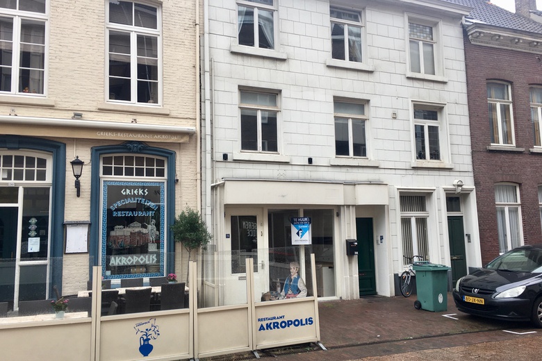 WinkelruimteaanSint Christoffelstraat 28<br/> inRoermond WinkelruimteaanSint Christoffelstraat 28<br/> inRoermond