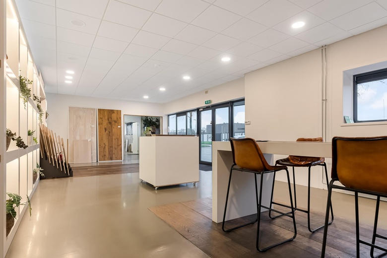BedrijfsruimteaanBolderweg 44<br/> inLelystad BedrijfsruimteaanBolderweg 44<br/> inLelystad