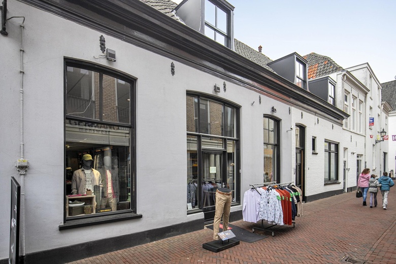 WinkelruimteaanAcademiestraat 8<br/> inHarderwijk WinkelruimteaanAcademiestraat 8<br/> inHarderwijk