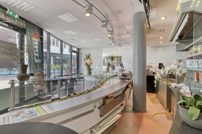 WinkelruimteaanZonstraat 34<br/> inEnschede WinkelruimteaanZonstraat 34<br/> inEnschede