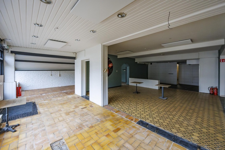 HorecaaanDorpsstraat 2<br/> inSlenaken HorecaaanDorpsstraat 2<br/> inSlenaken