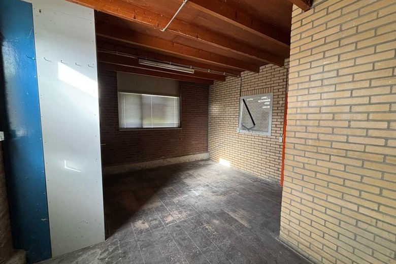 BedrijfsruimteaanBarakkenweg 5<br/> inEmmeloord BedrijfsruimteaanBarakkenweg 5<br/> inEmmeloord