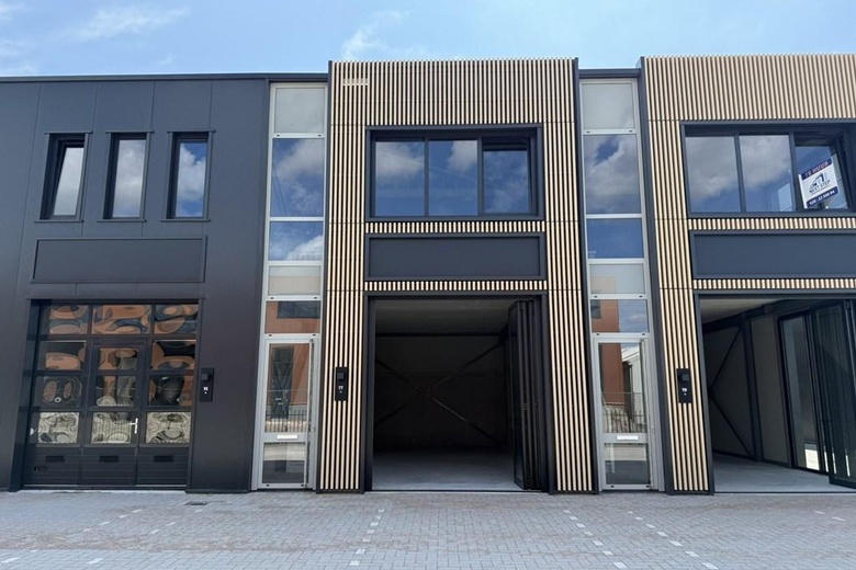 BedrijfsruimteaanAfmijnstraat 19<br/> inAmstelveen BedrijfsruimteaanAfmijnstraat 19<br/> inAmstelveen
