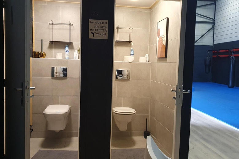 BedrijfsruimteaanVoltastraat 1 a<br/> inAlmelo BedrijfsruimteaanVoltastraat 1 a<br/> inAlmelo