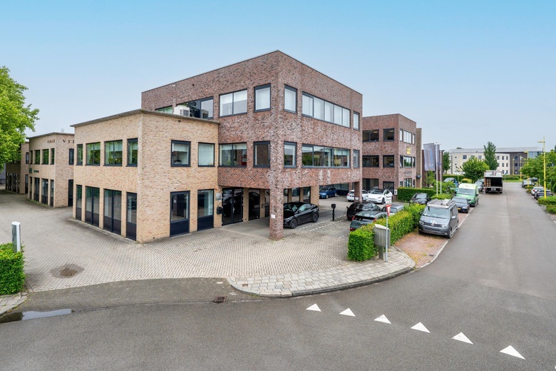 Bekijk foto 1 van Anthonie Fokkerstraat 39 A Bekijk foto 1 van Anthonie Fokkerstraat 39 A