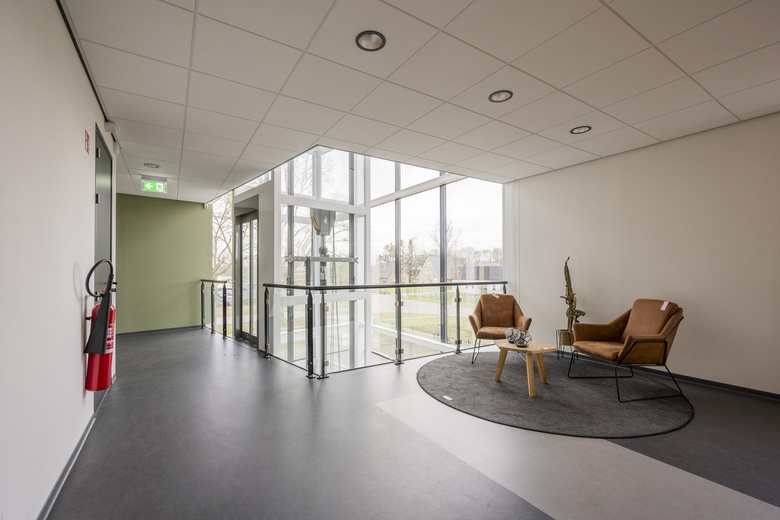 BedrijfsruimteaanOosteinderweg 90<br/> inNunspeet BedrijfsruimteaanOosteinderweg 90<br/> inNunspeet