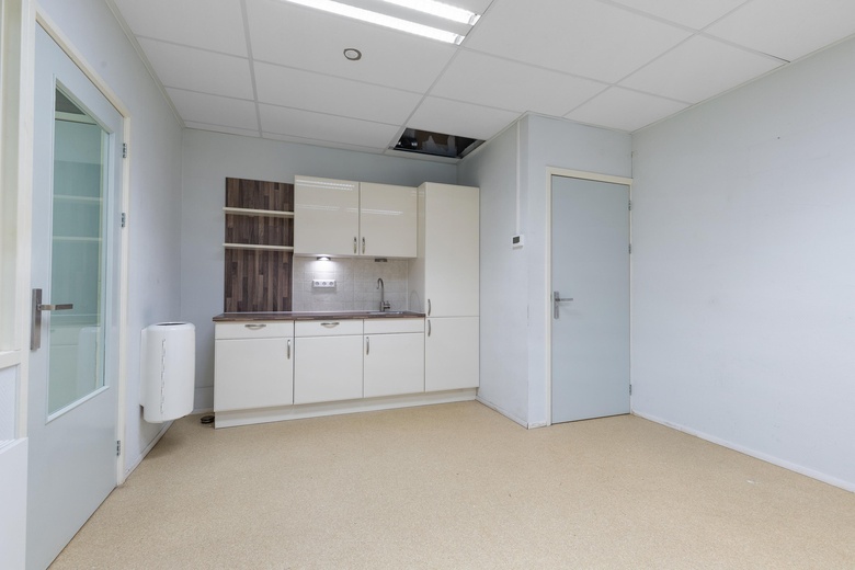 BedrijfsruimteaanGerrit Bolkade 64 f<br/> inZaandam