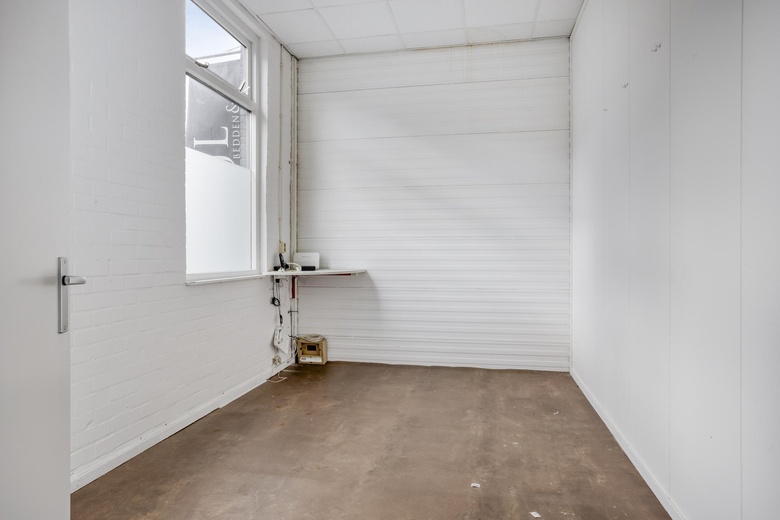 WinkelruimteaanGrotestraat 112<br/> inAlmelo WinkelruimteaanGrotestraat 112<br/> inAlmelo