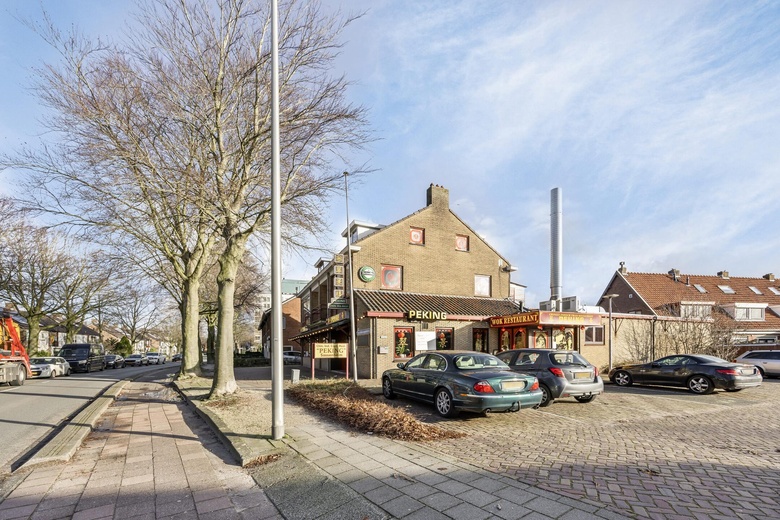 WinkelruimteaanParklaan 144 - 146<br/> inSassenheim WinkelruimteaanParklaan 144 - 146<br/> inSassenheim