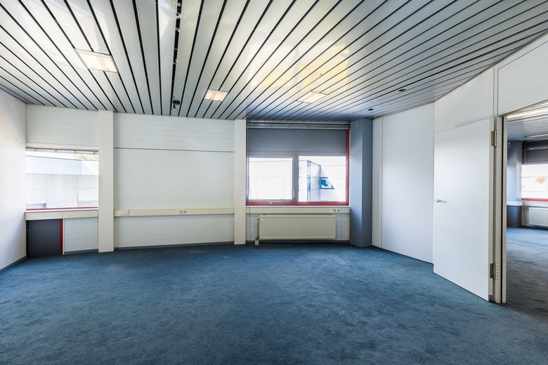 KantoorruimteaanInnsbruckweg 90<br/> inRotterdam KantoorruimteaanInnsbruckweg 90<br/> inRotterdam
