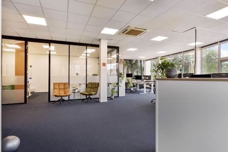 KantoorruimteaanKubus 9 - 15<br/> inSliedrecht