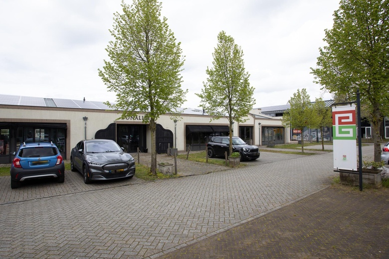 Bedrijfsruimteaanvan den Bergsweg 3 02<br/> inNijverdal Bedrijfsruimteaanvan den Bergsweg 3 02<br/> inNijverdal