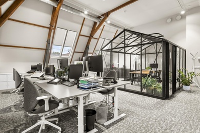 Bekijk foto 2 van Nieuwe Kazernelaan 2 D 41 Bekijk foto 2 van Nieuwe Kazernelaan 2 D 41