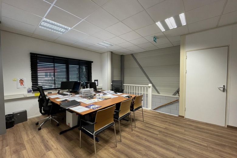 BedrijfsruimteaanVlietskade 6002<br/> inArkel BedrijfsruimteaanVlietskade 6002<br/> inArkel
