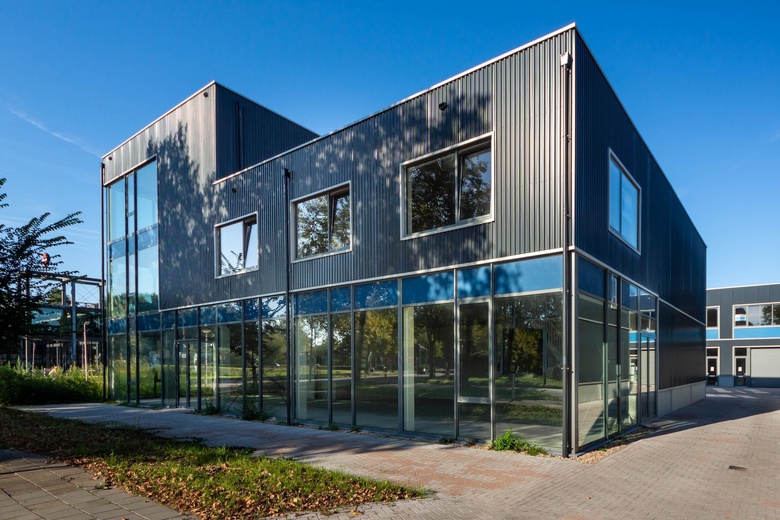 BedrijfsruimteaanHeliumweg 4<br/> inAmersfoort BedrijfsruimteaanHeliumweg 4<br/> inAmersfoort