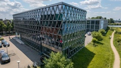 Kantoorruimte Pedro de Medinalaan 73, Amsterdam | Bedrijfspand.com
