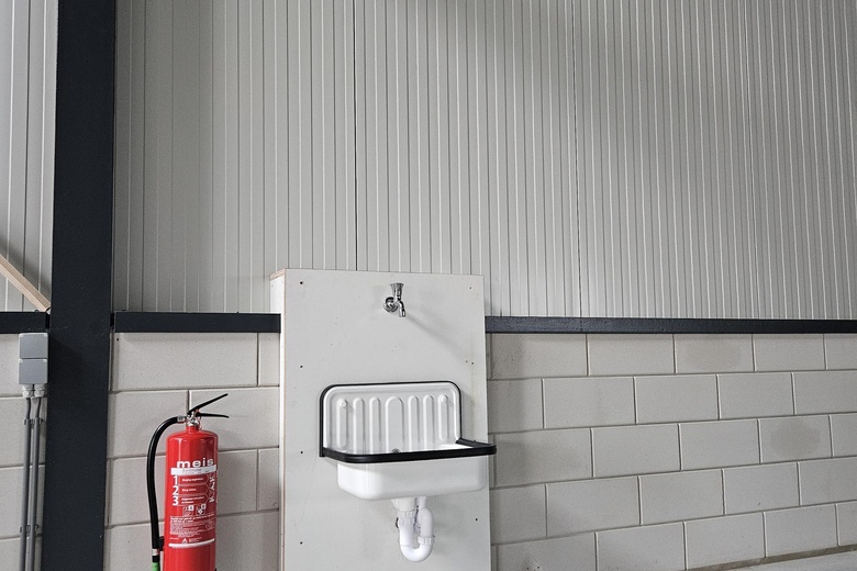 BedrijfsruimteaanNijverheidsweg 9 A<br/> inGroot-Ammers