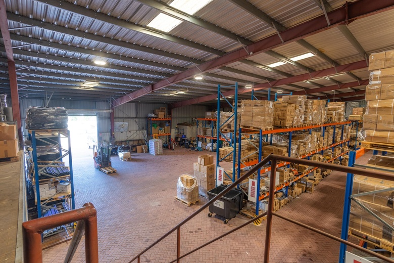 BedrijfsruimteaanHuisbergenweg 3<br/> inRosmalen