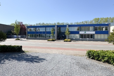 Bekijk foto 2 van Flevolaan 5 Bekijk foto 2 van Flevolaan 5