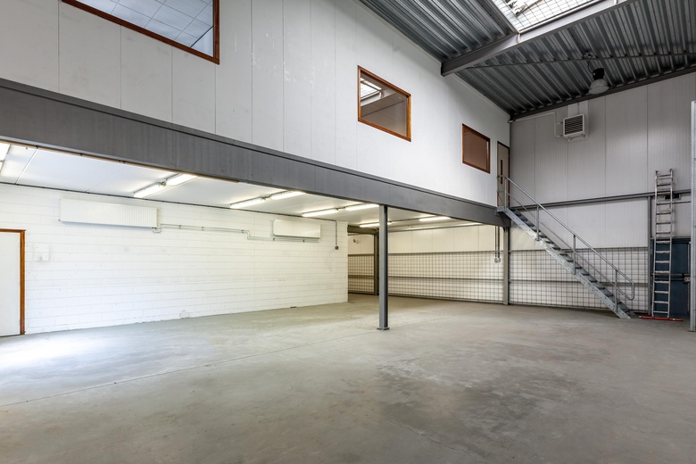 BedrijfsruimteaanNieuw-Zeelandweg 15 B<br/> inAmsterdam BedrijfsruimteaanNieuw-Zeelandweg 15 B<br/> inAmsterdam