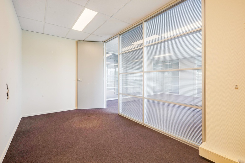 KantoorruimteaanPrinses Irenelaan 81<br/> inVoorburg