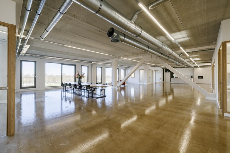 KantoorruimteaanDuivendrechtsekade 80<br/> inAmsterdam