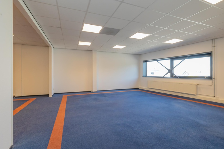KantoorruimteaanSatellietbaan 12 B<br/> inHillegom KantoorruimteaanSatellietbaan 12 B<br/> inHillegom