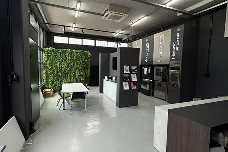 BedrijfsruimteaanParallelweg-Oost 84<br/> inVlijmen