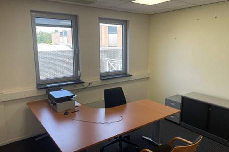 KantoorruimteaanEkkersrijt 1412 1e etage advertentie<br/> inSon en Breugel KantoorruimteaanEkkersrijt 1412 1e etage advertentie<br/> inSon en Breugel