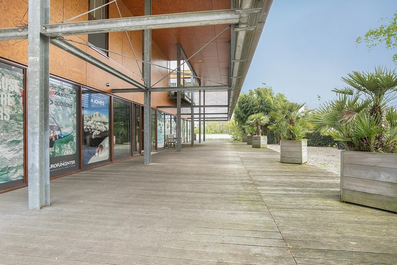 WinkelruimteaanStrandweg 29<br/> inZevenhuizen WinkelruimteaanStrandweg 29<br/> inZevenhuizen