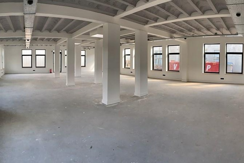 KantoorruimteaanParallelweg-Oost 86<br/> inVlijmen