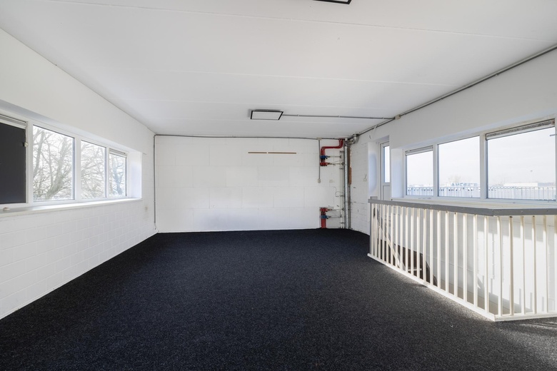 BedrijfsruimteaanKagerweg 71<br/> inBeverwijk BedrijfsruimteaanKagerweg 71<br/> inBeverwijk