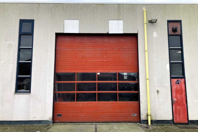 BedrijfsruimteaanMolenveld 4<br/> inHippolytushoef