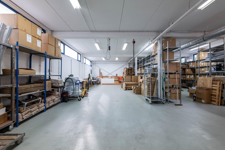 BedrijfsruimteaanNachtschadestraat 16<br/> inRotterdam