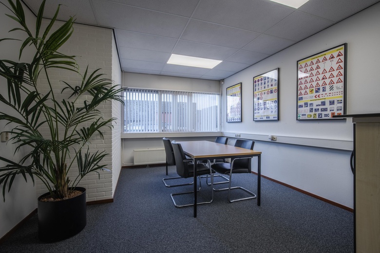 KantoorruimteaanHertzstraat 2<br/> inEde