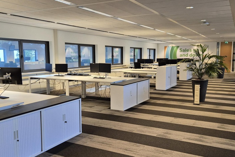 KantoorruimteaanLarenweg 80<br/> inDen Bosch KantoorruimteaanLarenweg 80<br/> inDen Bosch