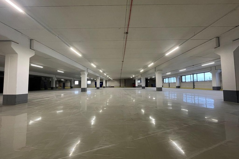 BedrijfsruimteaanHandelsweg 7<br/> inMijdrecht