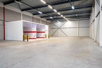 Bekijk foto 6 van Industrielaan 36 A