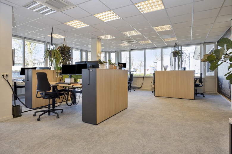 BedrijfsruimteaanIndustrieweg 2<br/> inWaalwijk BedrijfsruimteaanIndustrieweg 2<br/> inWaalwijk