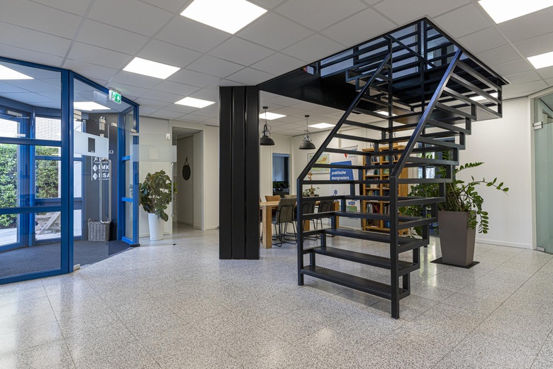 KantoorruimteaanHenry Dunantweg 28<br/> inAlphen aan den Rijn KantoorruimteaanHenry Dunantweg 28<br/> inAlphen aan den Rijn