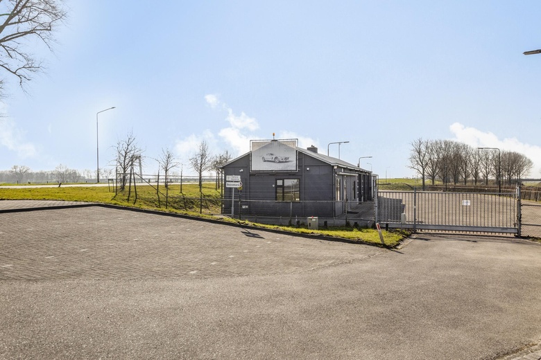 Bedrijfsruimteaande Kromme Nol 4<br/> inWijk en Aalburg Bedrijfsruimteaande Kromme Nol 4<br/> inWijk en Aalburg