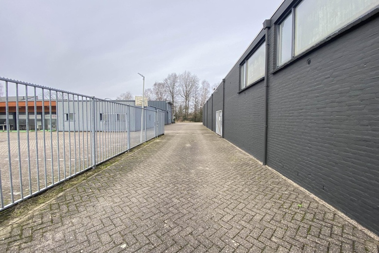 BedrijfsruimteaanElzenweg 19<br/> inWaalwijk BedrijfsruimteaanElzenweg 19<br/> inWaalwijk