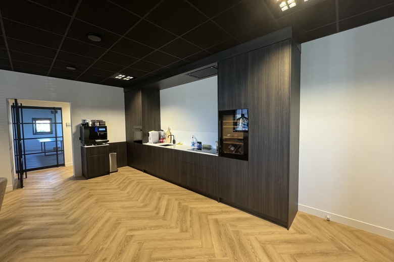 KantoorruimteaanZijtocht 9<br/> inZaandam KantoorruimteaanZijtocht 9<br/> inZaandam