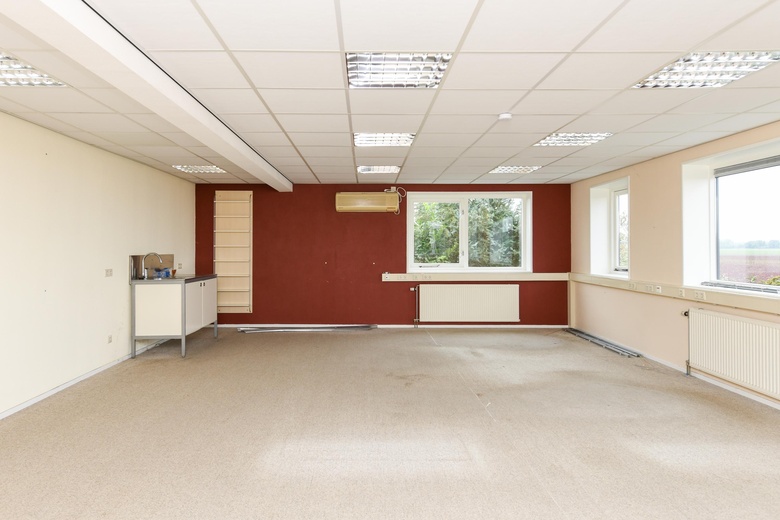 BedrijfsruimteaanApolloweg 220<br/> inLelystad