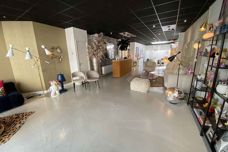 WinkelruimteaanCattenhagestraat 21<br/> inNaarden WinkelruimteaanCattenhagestraat 21<br/> inNaarden