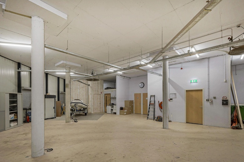 BedrijfsruimteaanDukdalfweg 60<br/> inAmsterdam