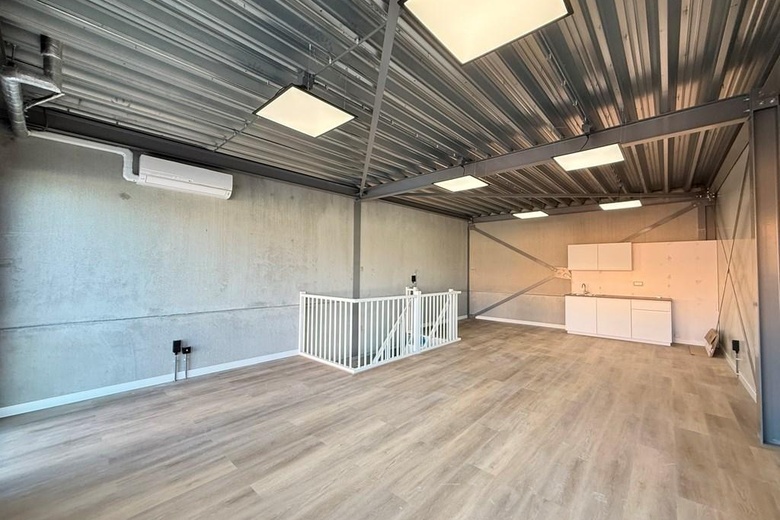 BedrijfsruimteaanAfmijnstraat 19<br/> inAmstelveen