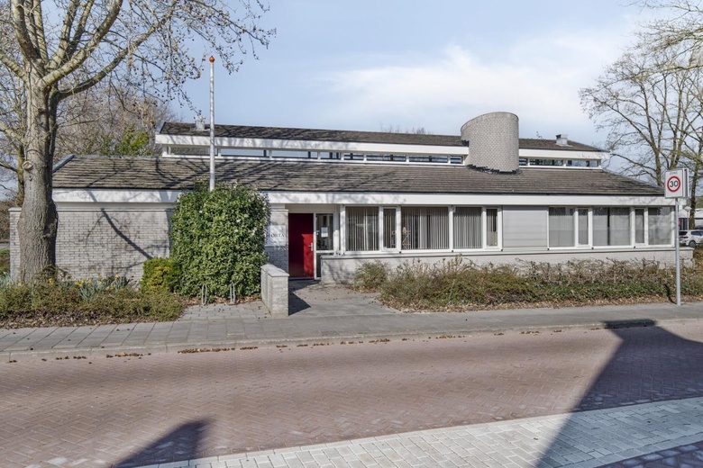KantoorruimteaanWouwseweg 1<br/> inHalsteren KantoorruimteaanWouwseweg 1<br/> inHalsteren