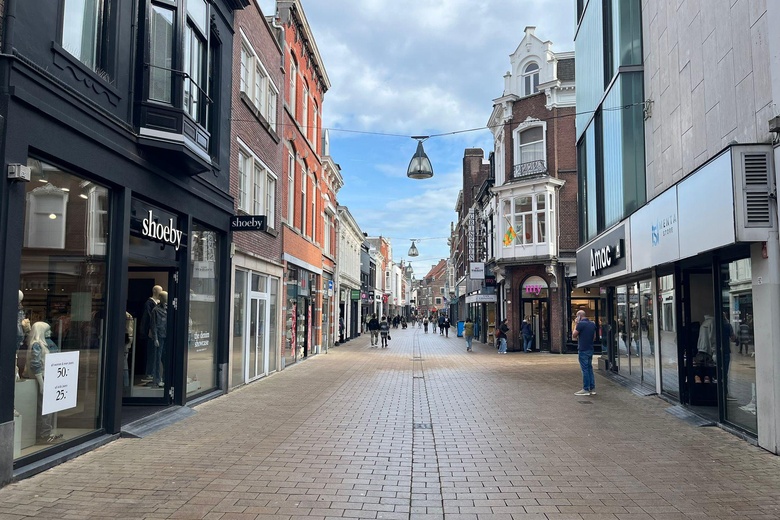 WinkelruimteaanHeuvelstraat 90<br/> inTilburg