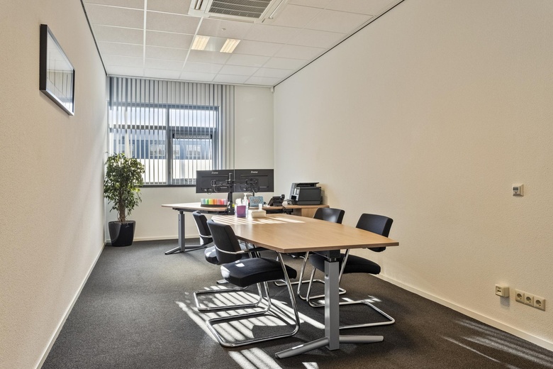 BedrijfsruimteaanStaalsteden 4<br/> inEnschede